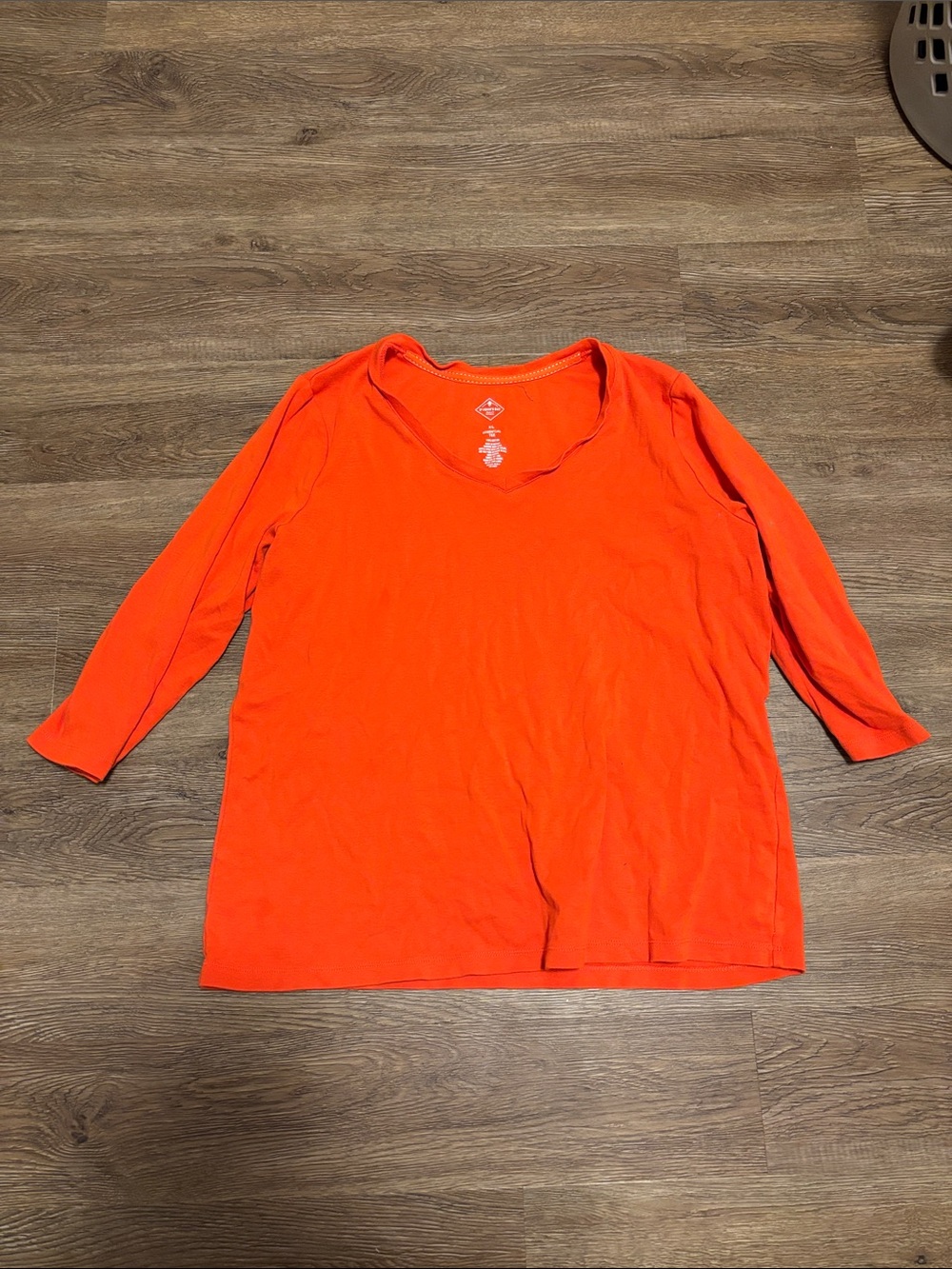 women’s orange 3/4 sleeve shirt